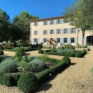 Guest house La Bastide Des Enqueses, Lorgues